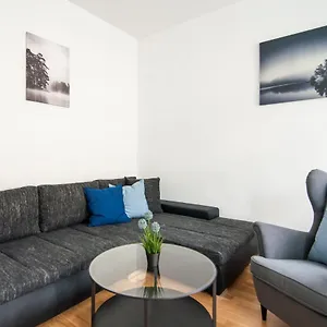 Easy Flat Kings Court Apartment